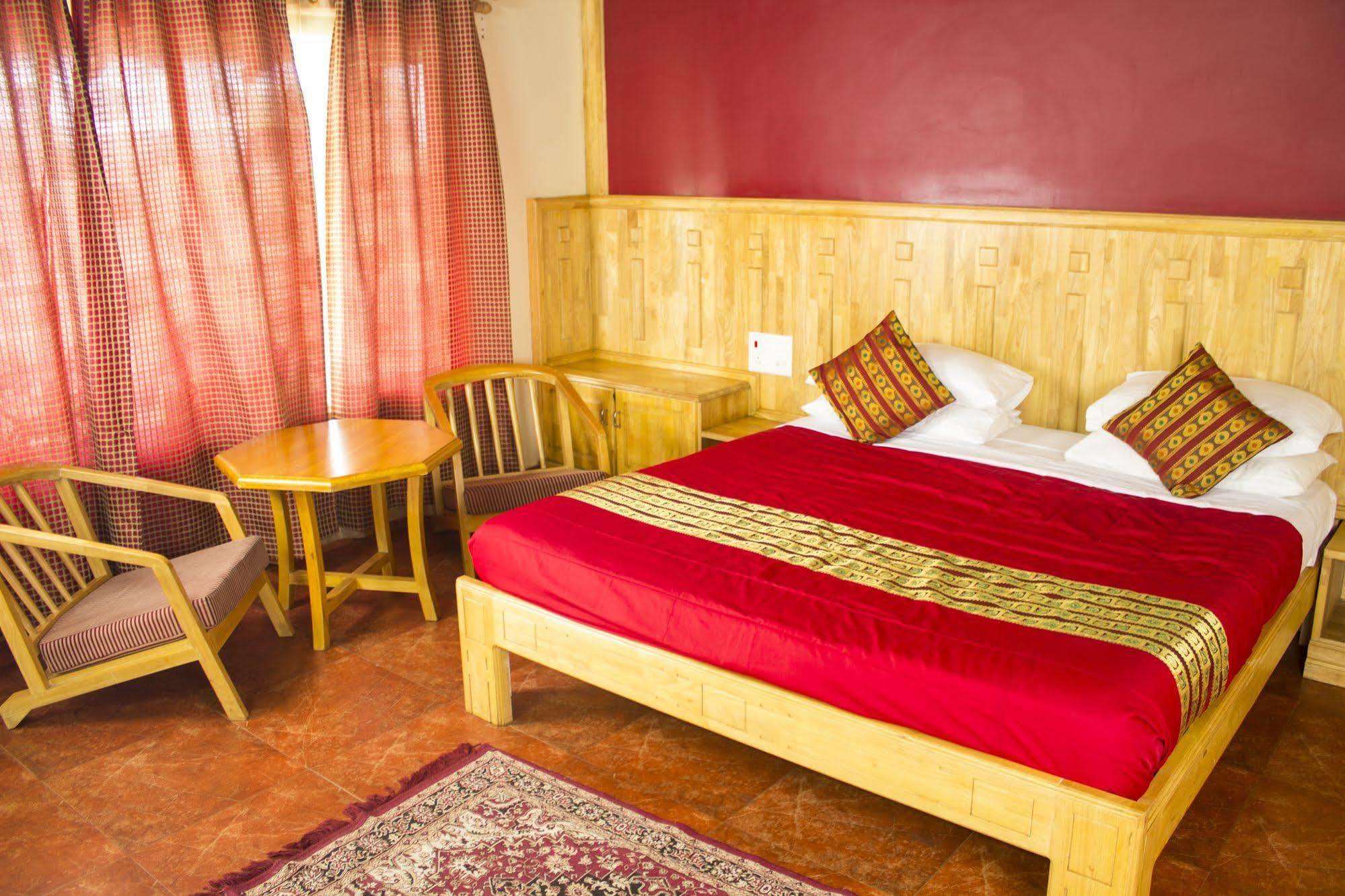 Hotel Porcupine Castle Polibetta Esterno foto
